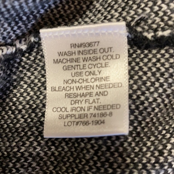 Liz Claiborne Petite Long Sleeve Cardigan size M - Picture 5 of 7